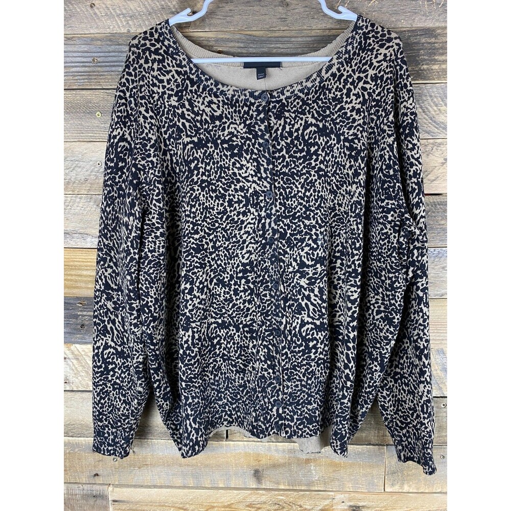 Lane Bryant Women Plus Sz 22/24 Animal Print Button Up Cardigan Sweater